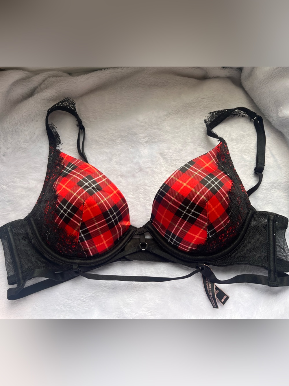 Victoria’s Secret Very Sexy Black Lace/Red Plaid Lightly Lined Bra
